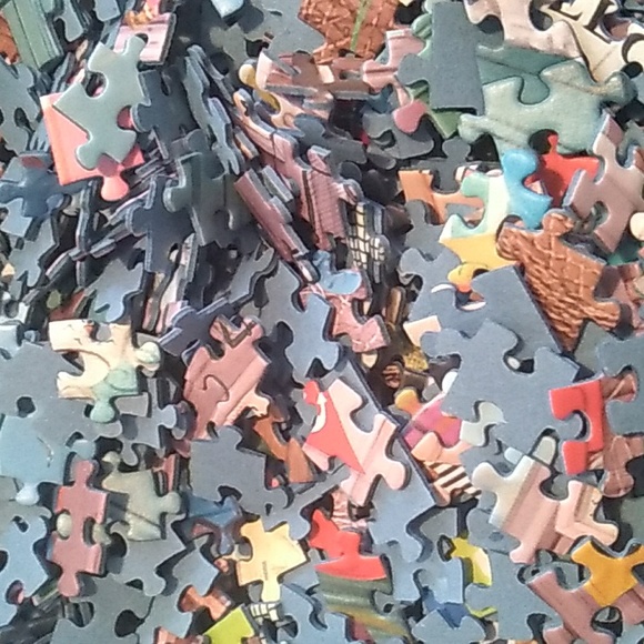 🧩 Ravensburger 1000 ” PUZZLE the BEACH HUT 🏖️ - Picture 9 of 16